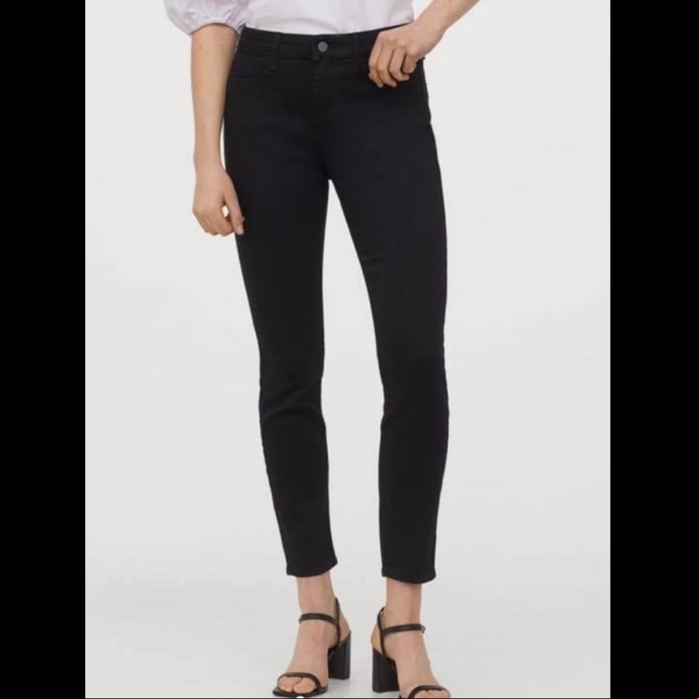 H&M Black Skinny Regular Ankle Jeans